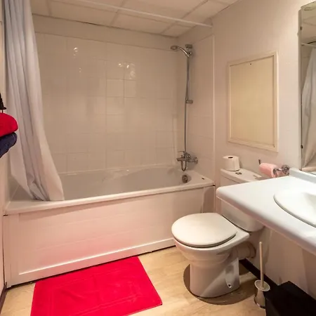 Family Saint Vincent 4 Pers Gare Wifi דירה *